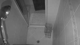 voyeurcam-baileybase-shower