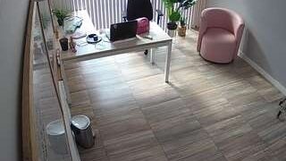 voyeurcam-jb-office-2