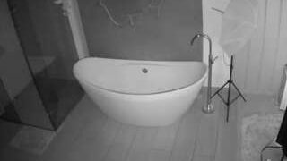 voyeurcam-casa-salsa-bathroom-5