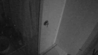 voyeurcam-casa-salsa-bathroom-7